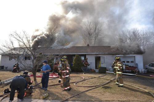 04-01-14 Structure Fire - 27 Greenview Ln